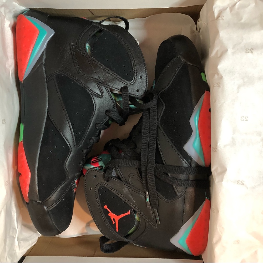 Jordan 7’s 30th Anniversary “Barcelona”